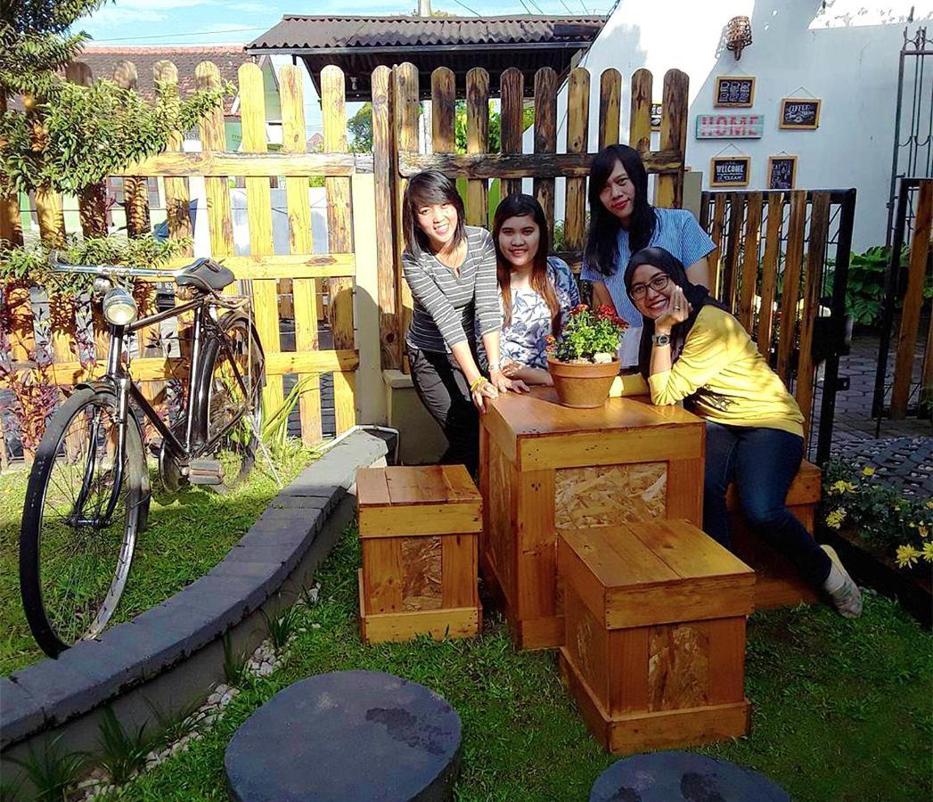 Rumah Roso Homestay Yogyakarta Esterno foto
